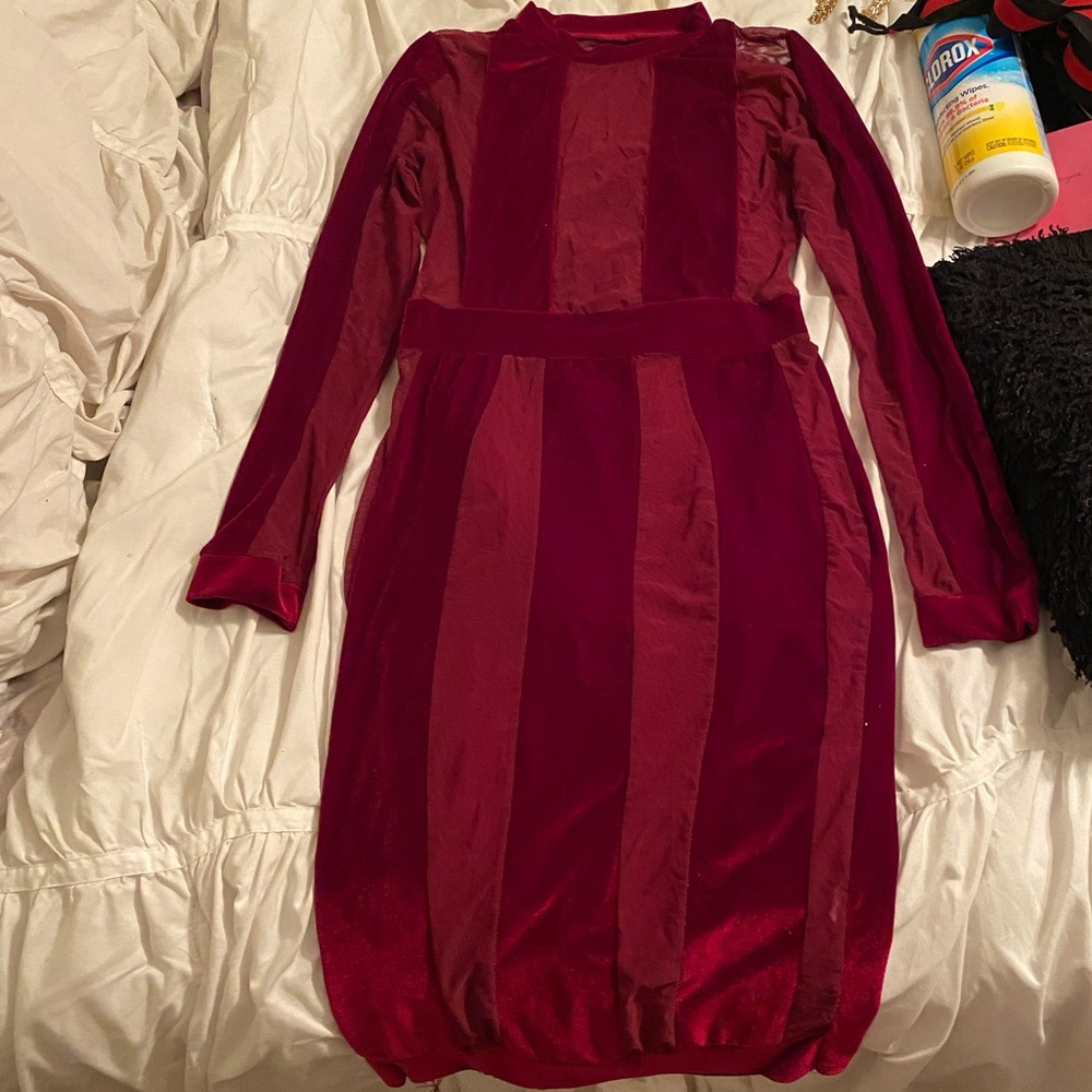 Deep Red Dress - Picture 5 of 7